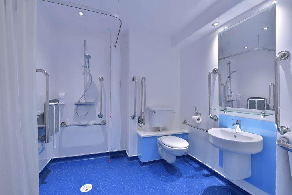 Travelodge Limerick Junction Oda fotoğraf