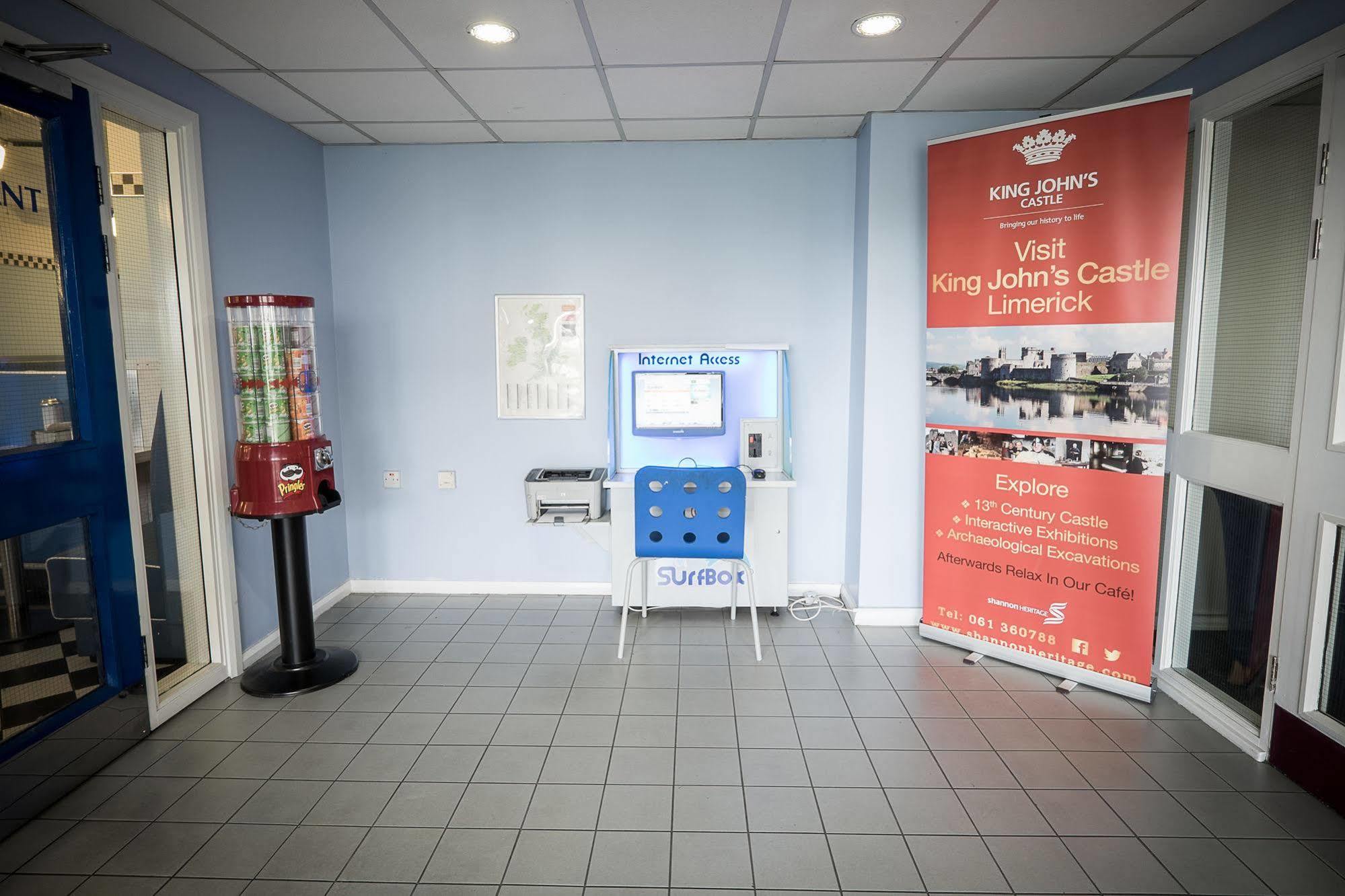 Travelodge Limerick Junction Dış mekan fotoğraf
